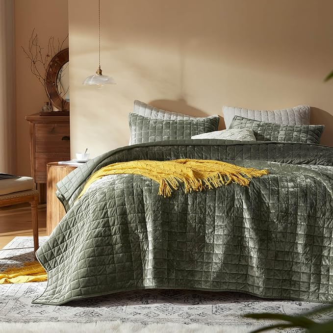 LEAONME Velvet Quilt Oversized California King-120''x120'', Lightweight Olive by LEAONME