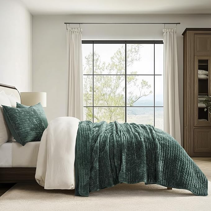 EVERGRACE Velvet Quilt Set King Size, Luxurious Soft Striped Channel Bedding Set - Image 3