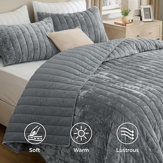Bedsure Velvet Quilt King Size Set - Image 4