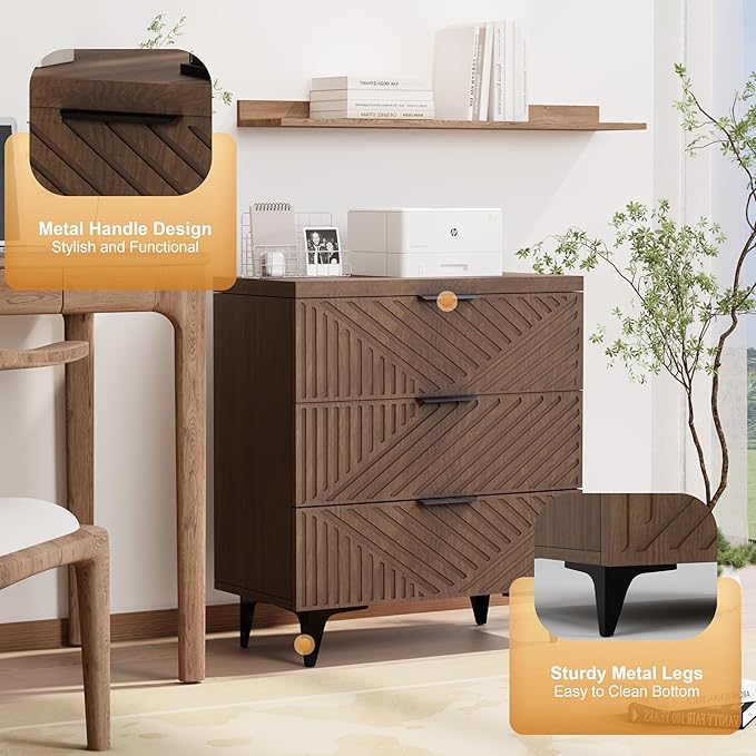 Royal Windsor Fluted Nightstand - Image 4