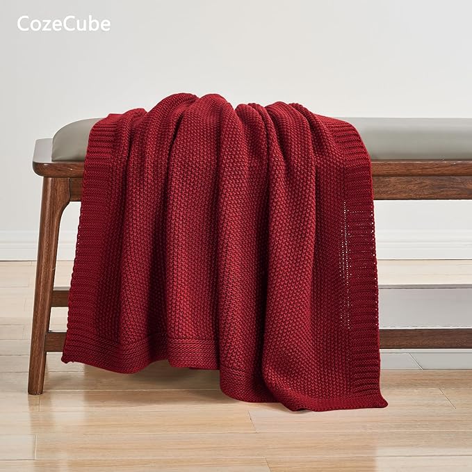 CozeCube Christmas Red Throw Blanket - Image 4