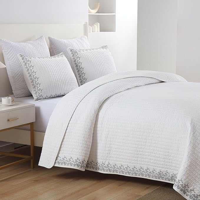 MarCielo 3-Piece 100% Cotton White Striped Quilt Set - Image 2