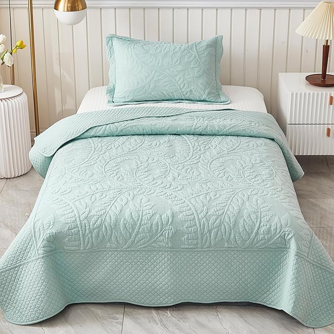 MarCielo 3-Piece 100% Cotton Oversized Bedspread Lightweight Quilt Coverlet by MarCielo