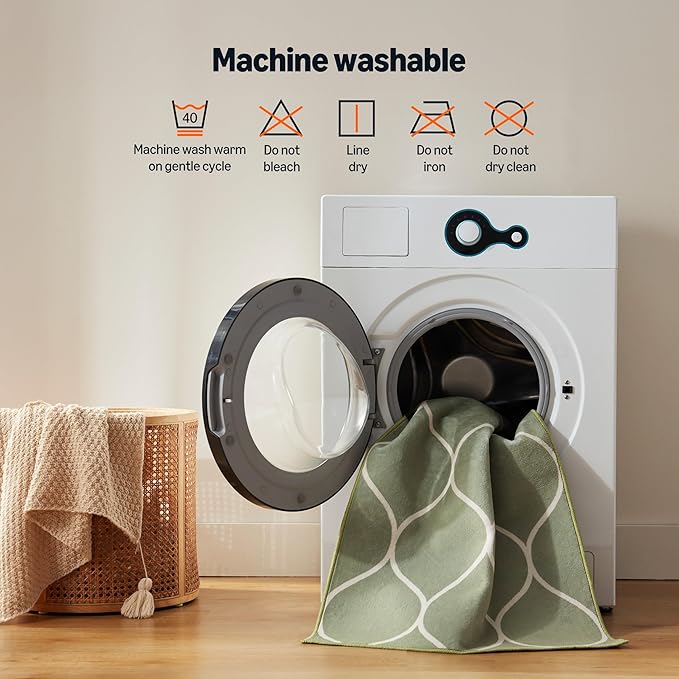 Amazon Basics Thin Indoor Area Rug, Geometric Printed Washable Home Decor Carpet - Image 6