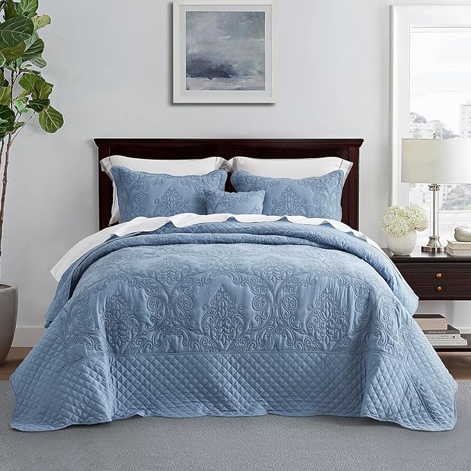 CHIXIN Oversized Bedspread Coverlet Set King Size by CHIXIN