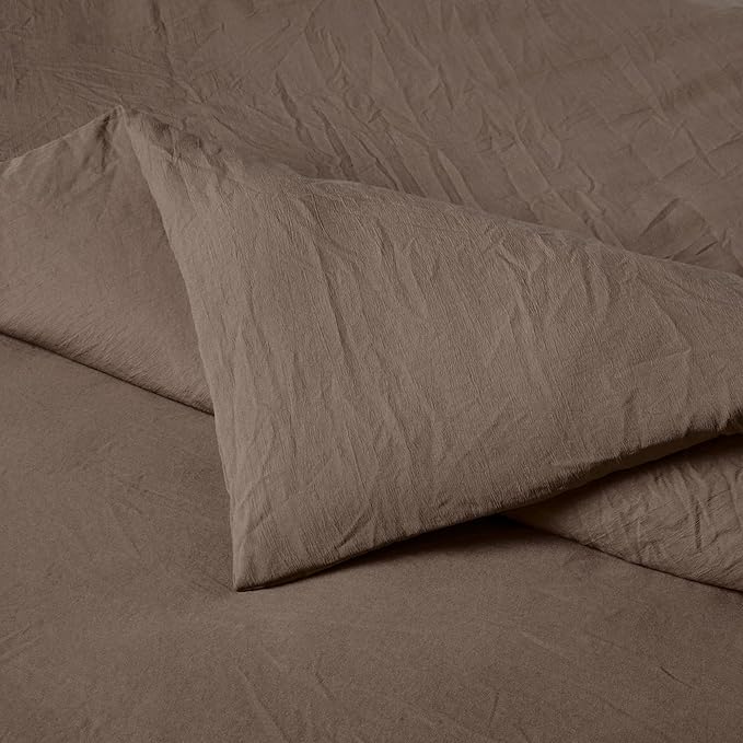 Amazon Basics Brushed Microfiber Comforter Set, Extra Soft - Image 3