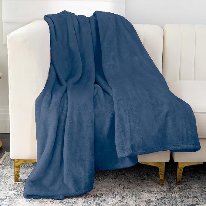 Nicole Miller Oversized Plush Fleece Throw Blanket – Ultra Soft, Lightweight & by NicoleMiller