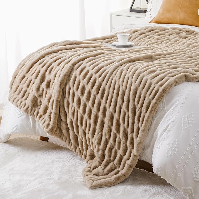 BATTILO HOME Luxury Faux Fur Throw Blanket - Image 8