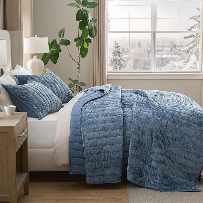 Bedsure Velvet Quilt Queen Size Set - Image 8