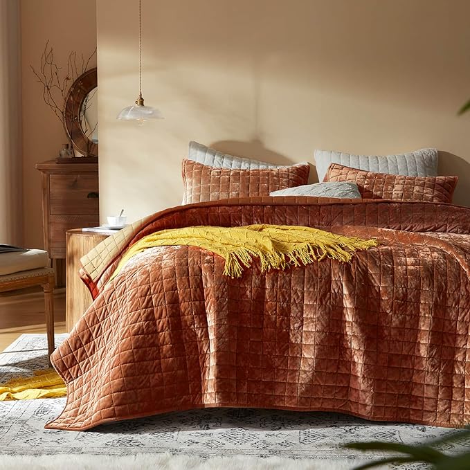 LEAONME Velvet Quilt King Size-98''x106'', Lightweight Burnt Orange Velvet by LEAONME