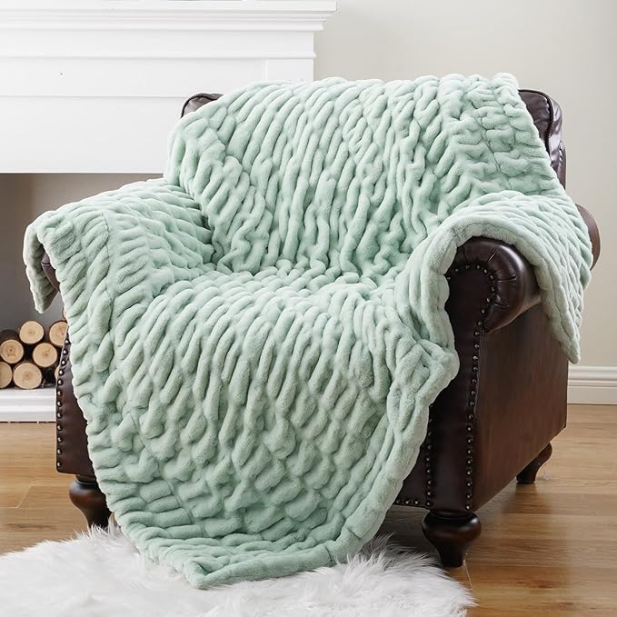 BATTILO HOME Luxury Faux Fur Throw Blanket - Image 9