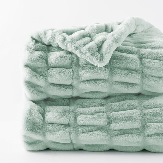 BATTILO HOME Faux Fur Throw Blanket - Image 2