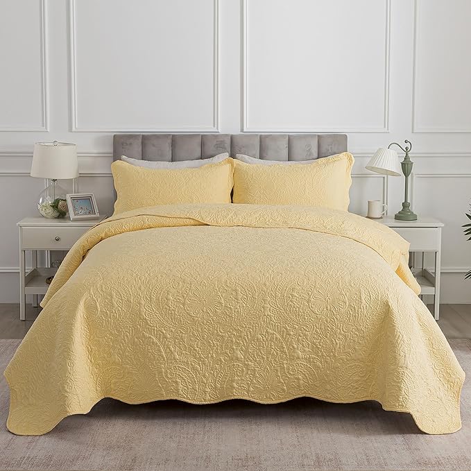 HoneiLife Queen Size Quilt Sets by HoneiLife