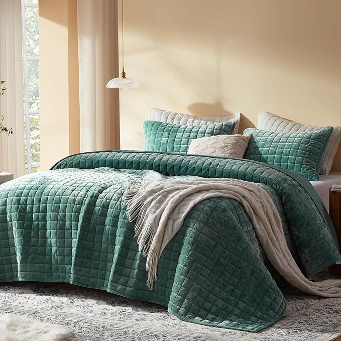 LEAONME Velvet Quilt King Size-98''x106'', Lightweight Aqua Green Velvet - Image 2
