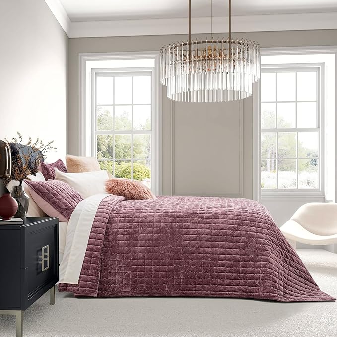 RECYCO Luxury Velvet Quilt Set King Size, Lightweight Velvet Comforter Set - Image 3