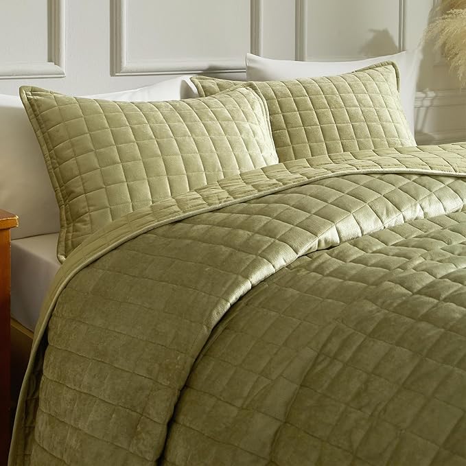 Powdion Velvet Quilt Queen, Luxury Olive Green Quilt Comforter Queen Size 3 - Image 2