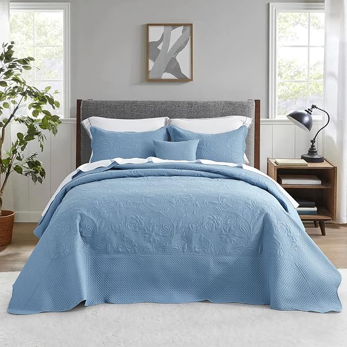 CHIXIN Bedspread Coverlet Quilt Set Full Size by CHIXIN