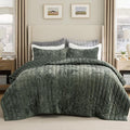 Bedsure Velvet Quilt Queen Size Set by BEDSURE