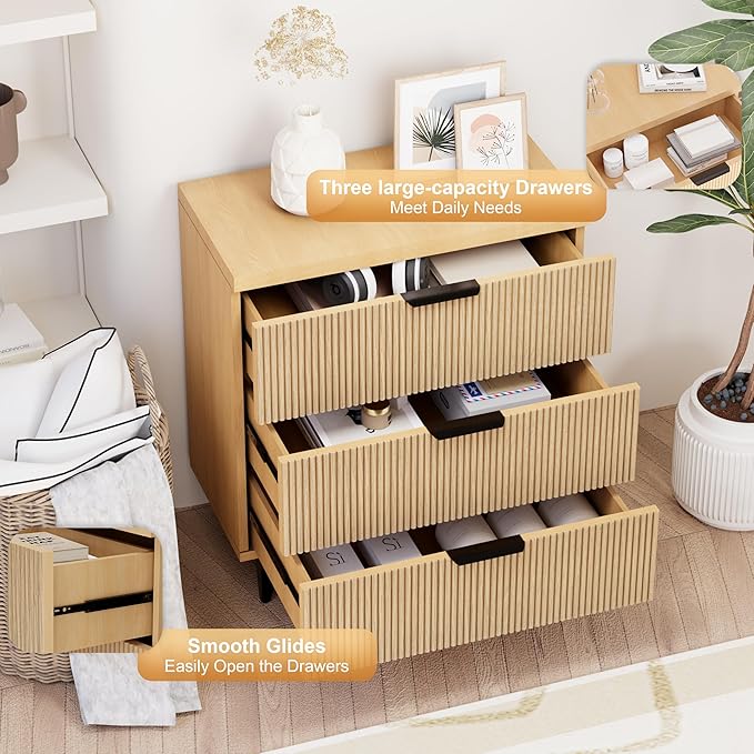 Royal Windsor Fluted Nightstand - Image 3