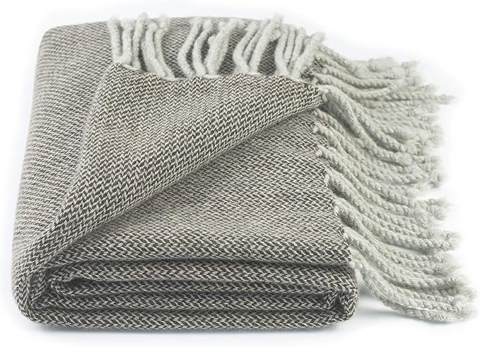 REALITY&FANTASY Wool Shawl Fringed Knee Throw Blanket by REALITYFANTASY