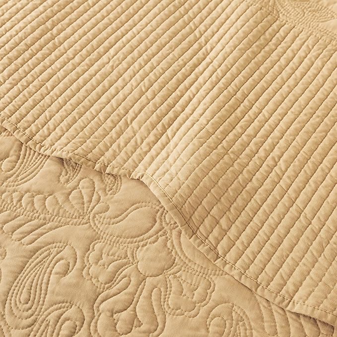 HoneiLife California King Quilt 128x120 - Image 7