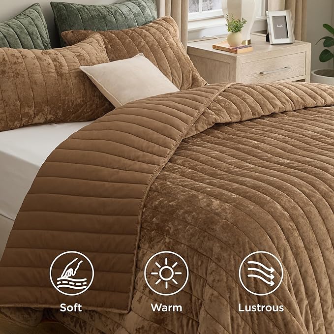 Bedsure Velvet Quilt King Size Set - Image 4