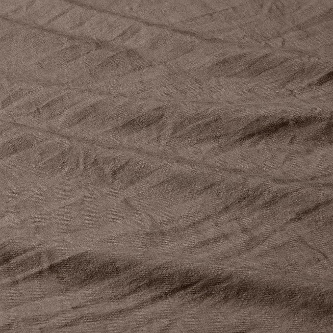 Amazon Basics Brushed Microfiber Comforter Set, Extra Soft - Image 4
