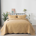 HoneiLife Queen Quilt Bedding Set by HoneiLife