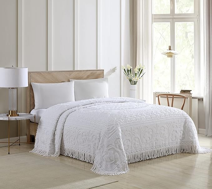 Beatrice Home Fashions Medallion Chenille Bedspread - Image 4