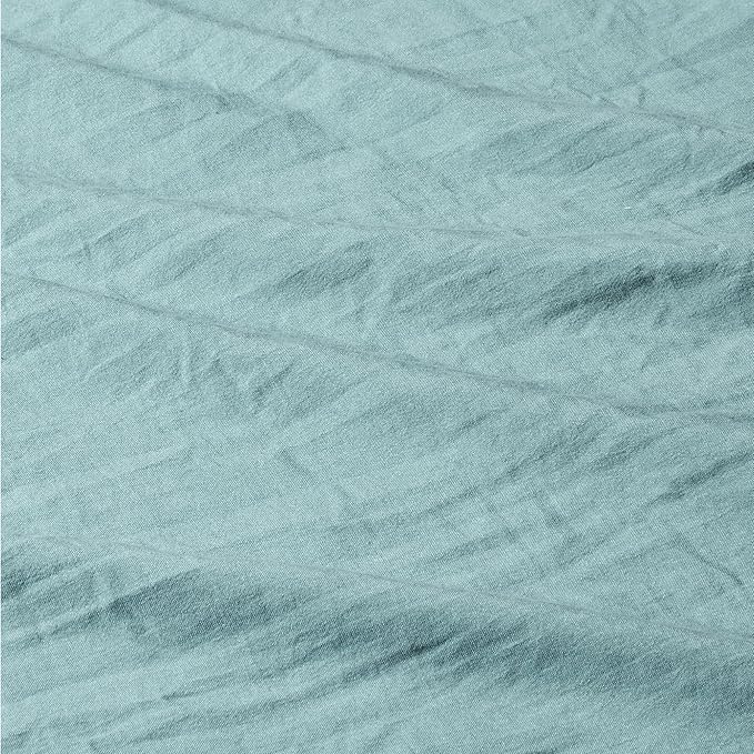 Amazon Basics Brushed Microfiber Comforter Set, Extra Soft - Image 4