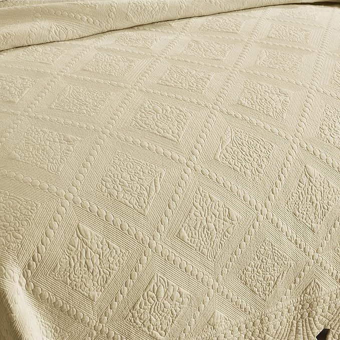MarCielo 3-Piece 100% Cotton Oversized Bedspread Lightweight Quilt Coverlet - Image 3
