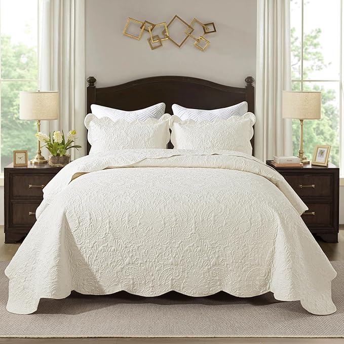HoneiLife Oversized Queen Bedspreads 110x106- Queen Size Quilt Bedding Sets by HoneiLife
