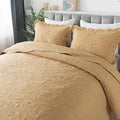 HoneiLife Embroidered Quilt King Size by HoneiLife