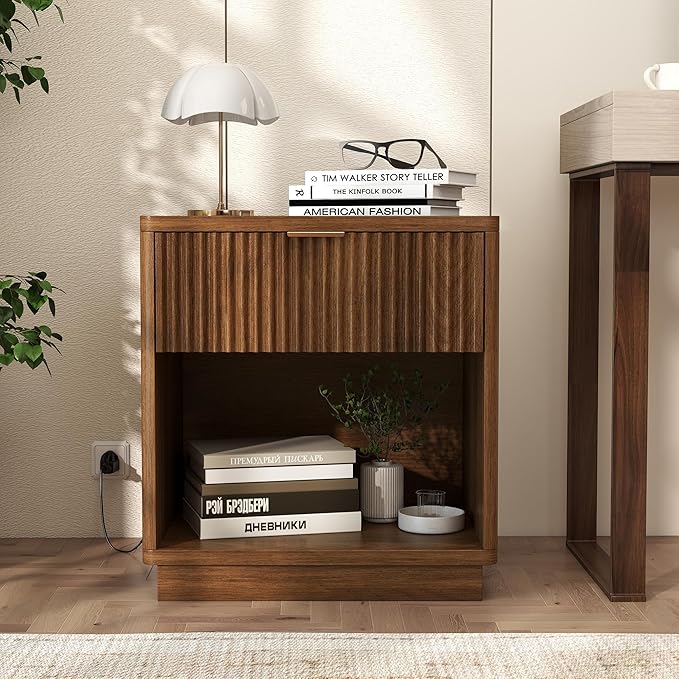 Miereirl Fluted Nightstand - Image 3