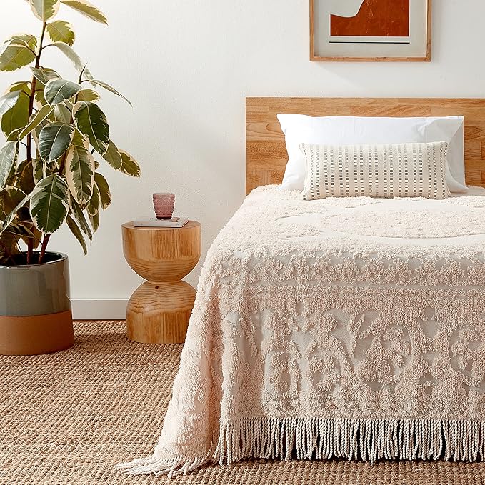 Beatrice Home Fashions Medallion Chenille Bedspread - Image 2